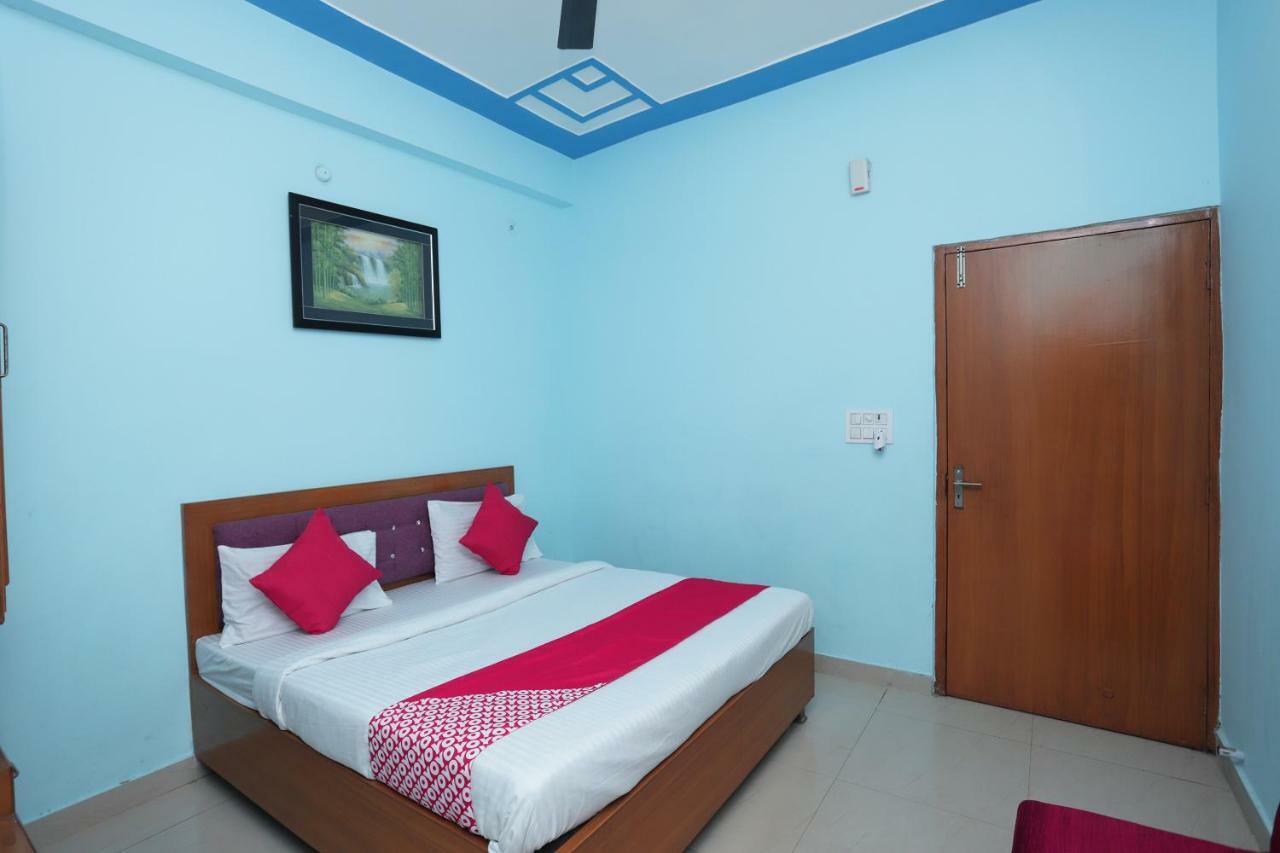 Roorkee Oyo 38520 Hotel Silverspoon المظهر الخارجي الصورة