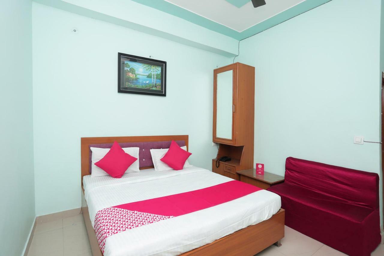 Roorkee Oyo 38520 Hotel Silverspoon المظهر الخارجي الصورة