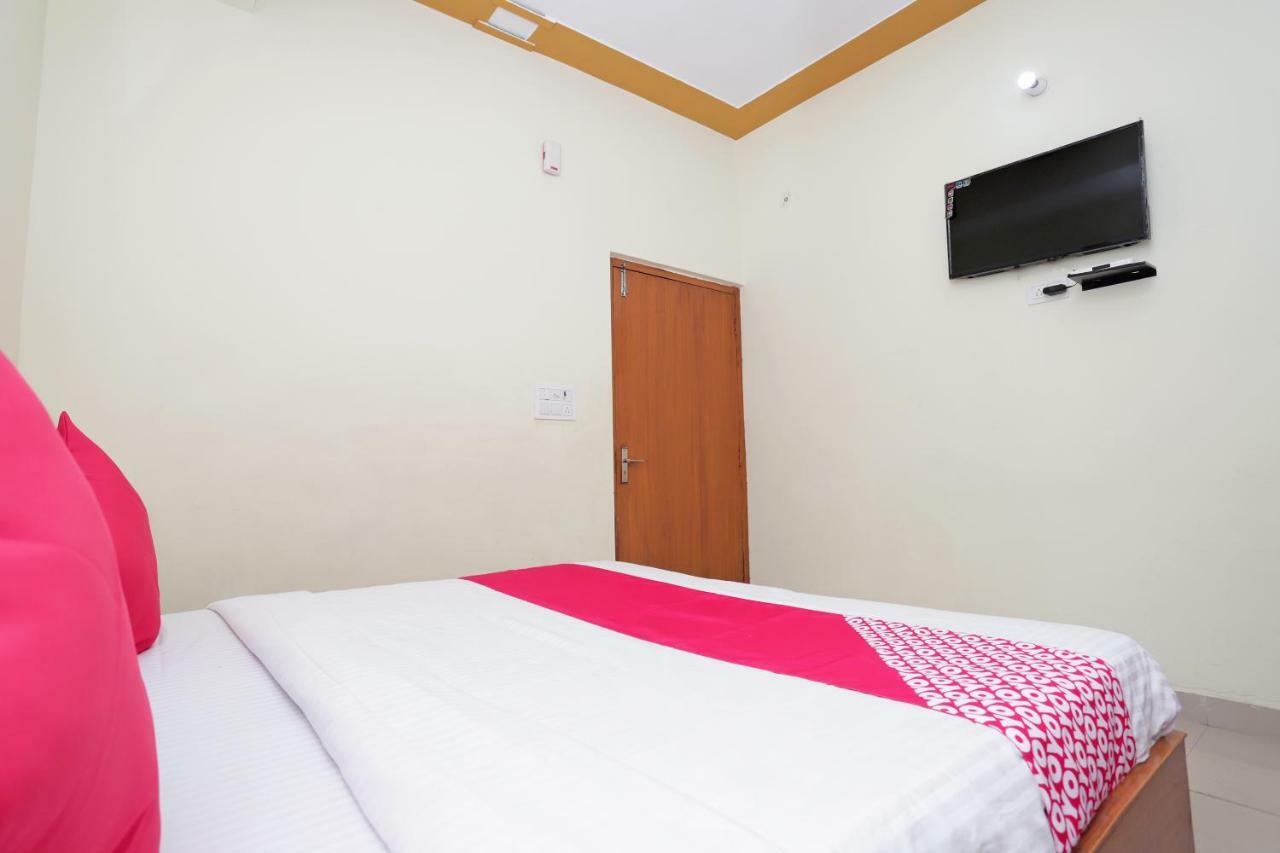 Roorkee Oyo 38520 Hotel Silverspoon المظهر الخارجي الصورة