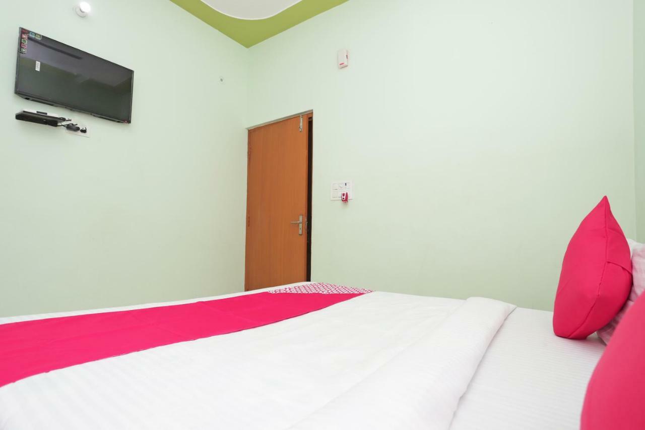 Roorkee Oyo 38520 Hotel Silverspoon المظهر الخارجي الصورة