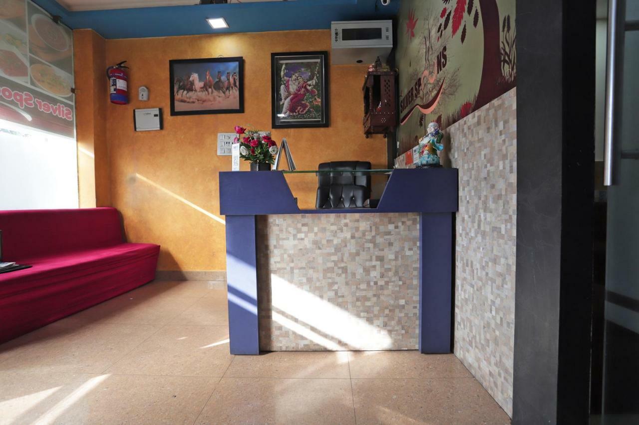 Roorkee Oyo 38520 Hotel Silverspoon المظهر الخارجي الصورة