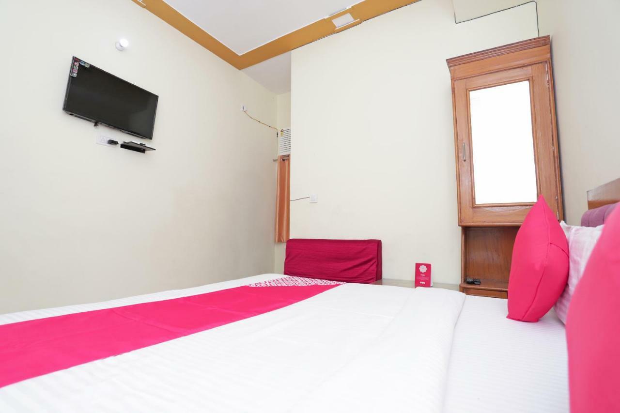 Roorkee Oyo 38520 Hotel Silverspoon المظهر الخارجي الصورة